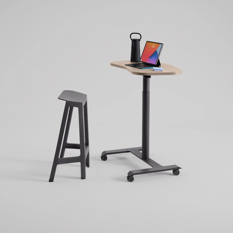 Interstuhl HUB HU037 Hocker für flexible Sitzmöglichkeiten