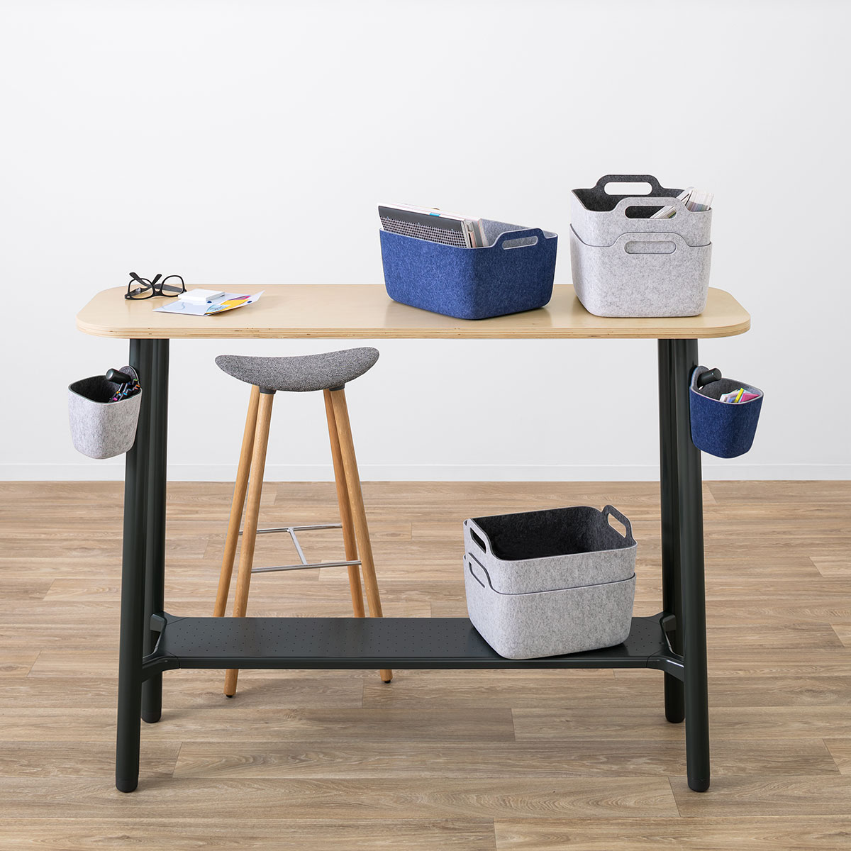 Steelcase Flex Collection schmaler Stehtisch Slim für dynamisches Arbeiten Steelcase Flex Collection schmaler Stehtisch Slim für dynamisches Arbeiten