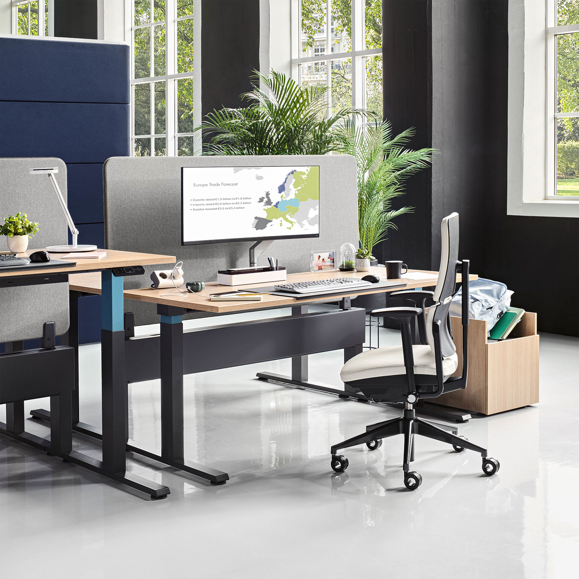 Steelcase Migration SE Schreibtisch mit fester Höhe Steelcase Migration SE Schreibtisch mit fester Höhe