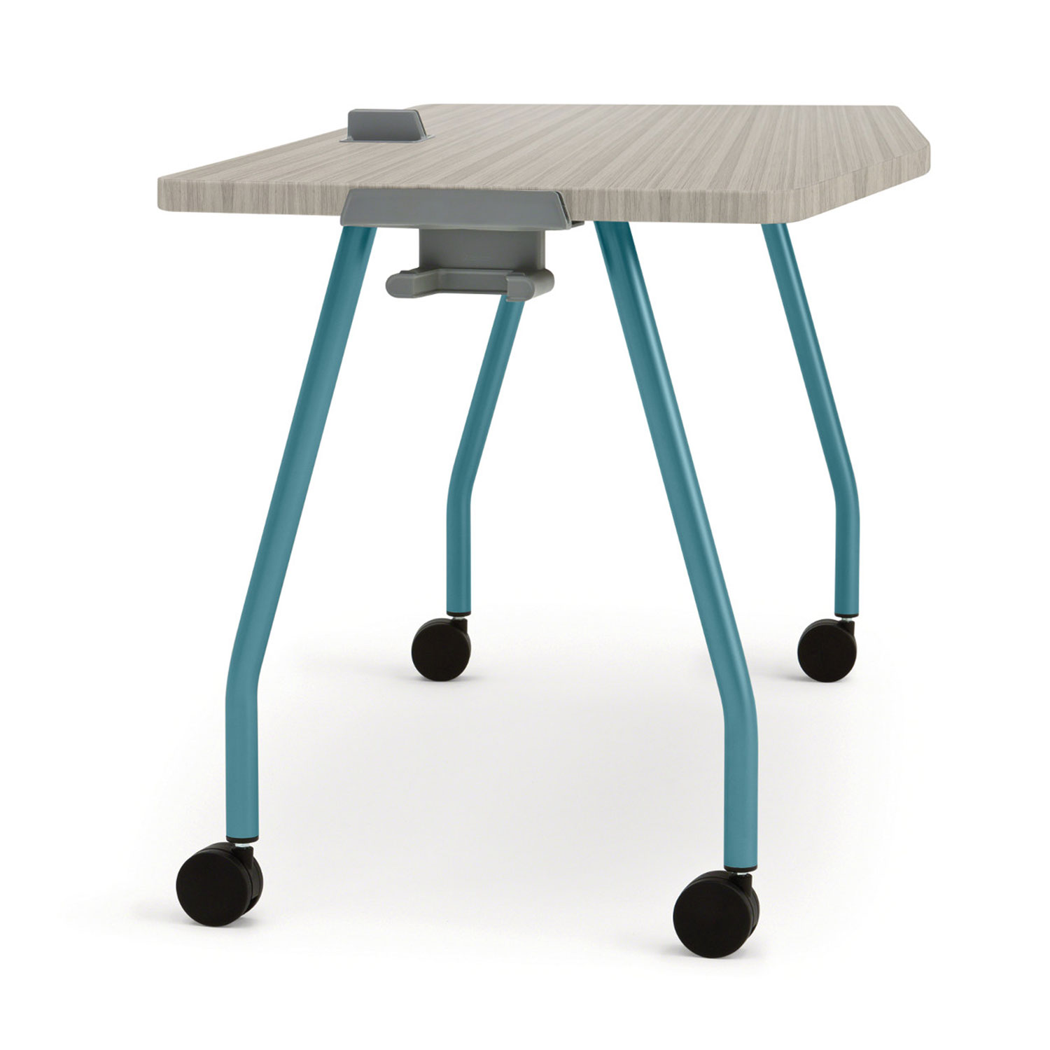 Steelcase VERB Studenten- und Seminartisch rechteckig, 1600 x 800 mm Steelcase VERB Studenten- und Seminartisch rechteckig, 1600 x 800 mm