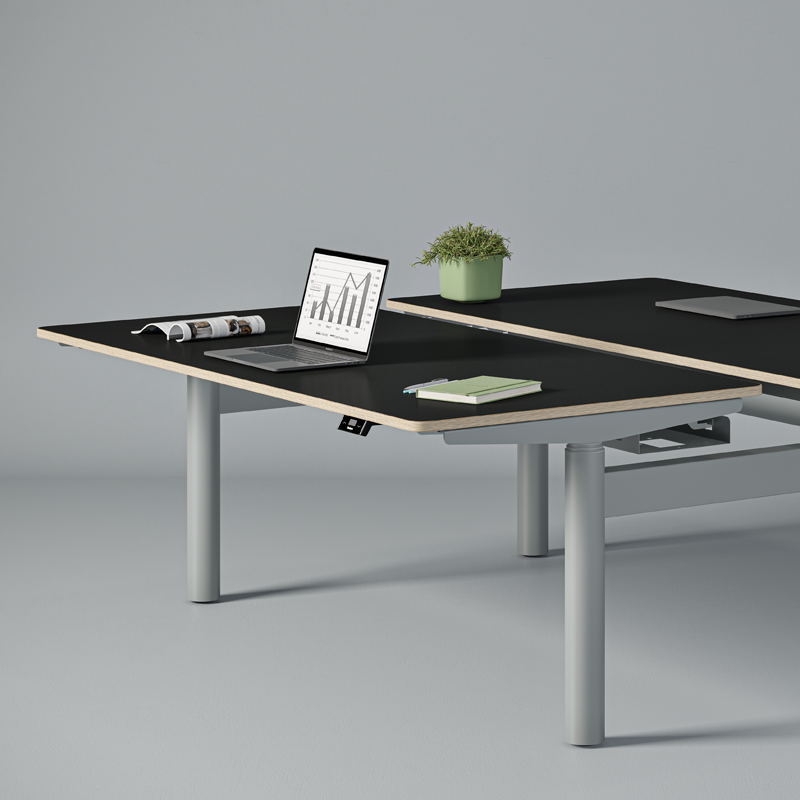 Steelcase Possilio höhenverstellbarer Schreibtisch, individuell konfigurierbar