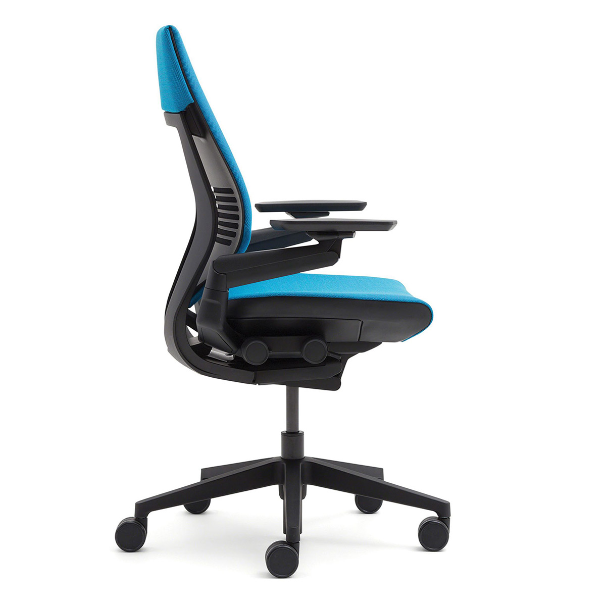 Steelcase Gesture Gamingstuhl mit Armlehnen und Stofftop Aktionsmodell