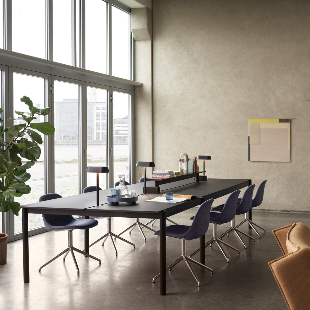 Muuto Linear System Hochtisch