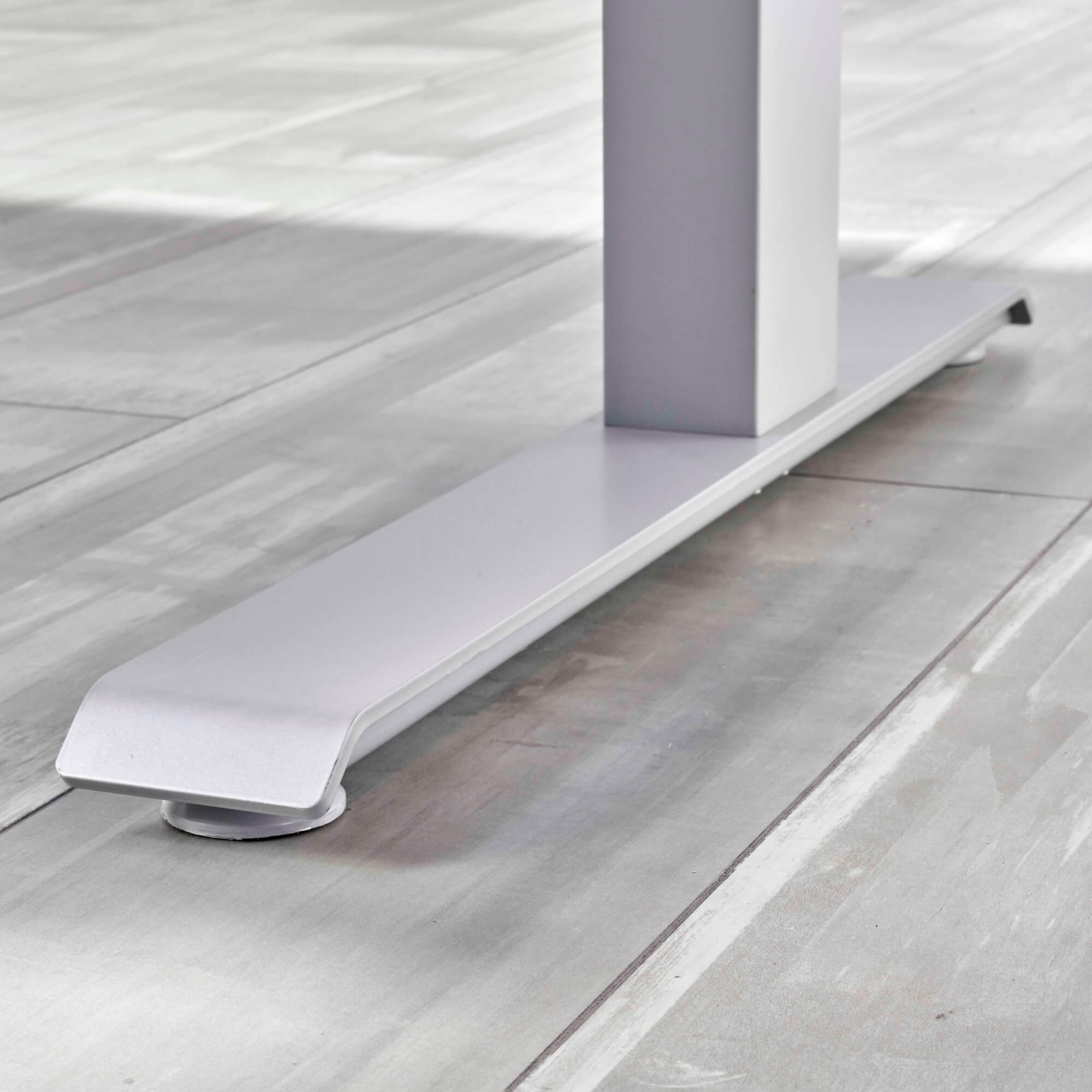 Elektrisch höhenverstellbarer Schreibtisch LIFT.UP Basic 2 - 120x80 cm mit Memory-Funktion Elektrisch höhenverstellbarer Schreibtisch LIFT.UP Basic 2 - 120x80 cm mit Memory-Funktion