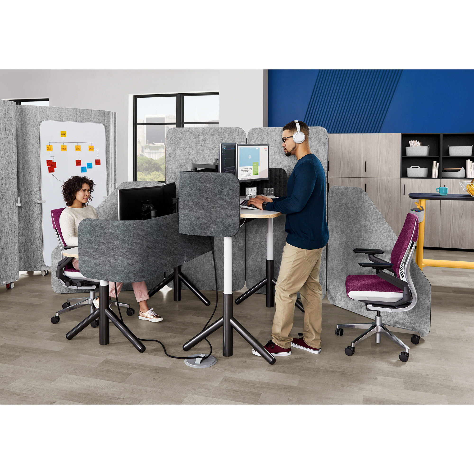 Steelcase FLEX COLLECTION elektrisch höhenverstellbarer Schreibtisch 720 - 1.200 mm Steelcase FLEX COLLECTION elektrisch höhenverstellbarer Schreibtisch 720 - 1.200 mm