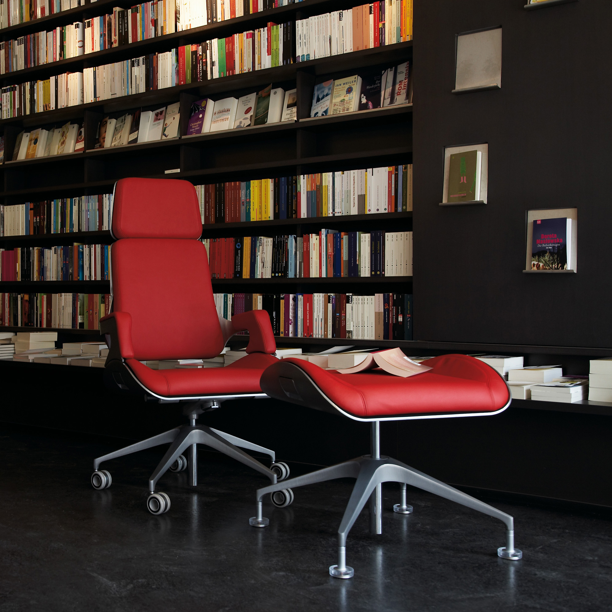 Interstuhl Silver 262S Bürostuhl mit mittelhoher Rückenlehne Interstuhl Silver 262S Bürostuhl mit mittelhoher Rückenlehne