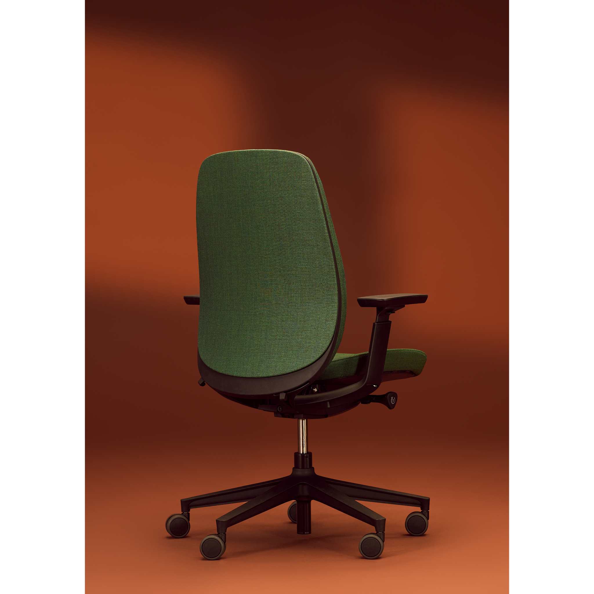 Profim Pace MAX 100SFL Bürodrehstuhl mit Polsterrücken, Stoff Select 68210