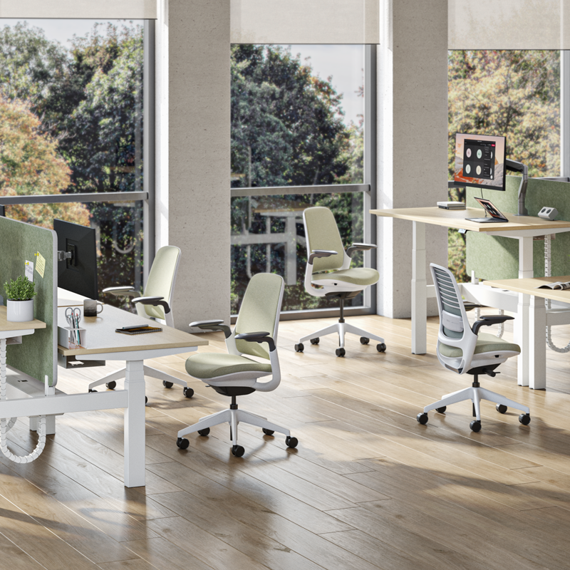 Steelcase Possilio höhenverstellbarer Schreibtisch, individuell konfigurierbar